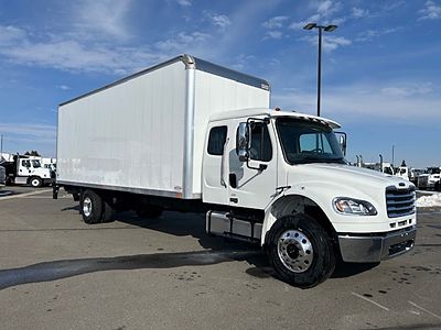 2025 Freightliner M2106