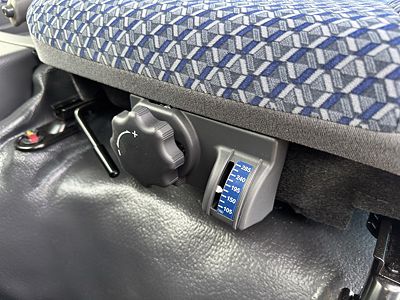 2025 Isuzu NRR GAS