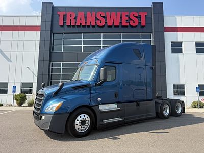 2021 Freightliner CASCADIA 126