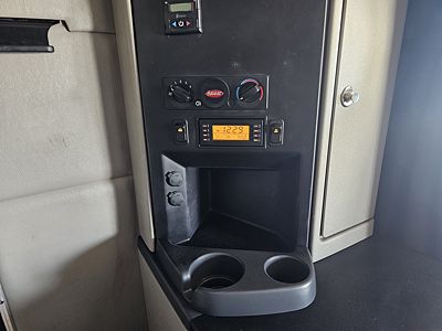 2023 Peterbilt 579