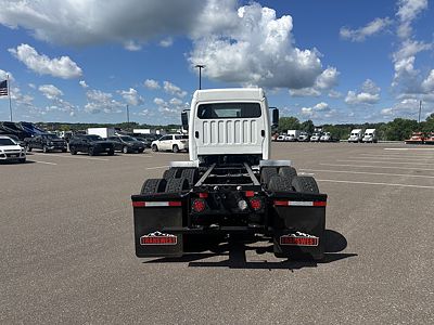 2015 Freightliner M2 106