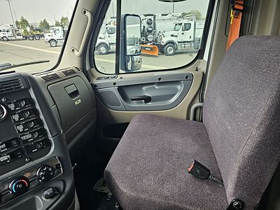 2019 Freightliner CASCADIA