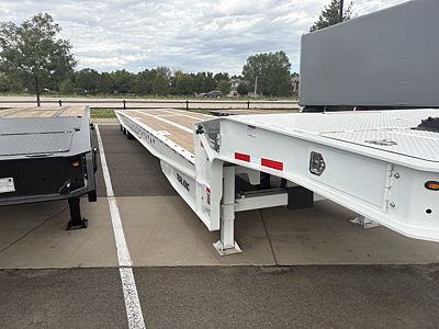 2027 Trail King TK80SA