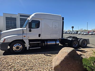 2017 Freightliner CASCADIA