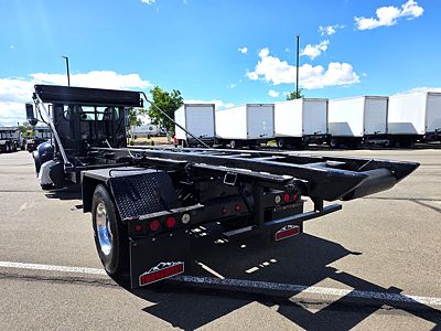 2022 Peterbilt 337