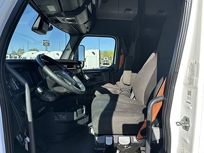 2023 Freightliner CASCADIA