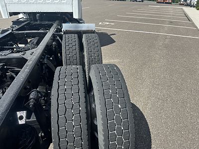 2015 Freightliner M2 106