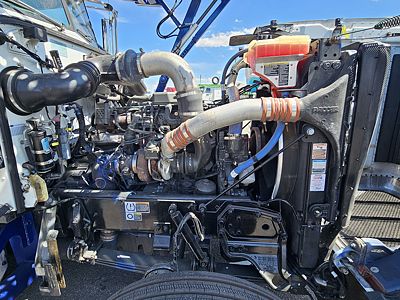 2023 Peterbilt 389