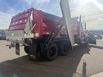 2013 Freightliner 114SD