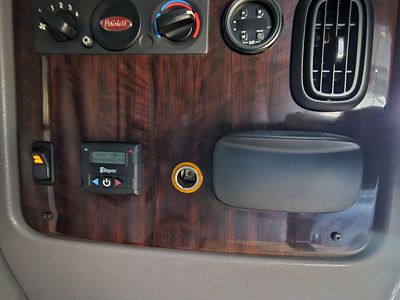 2017 Peterbilt 389