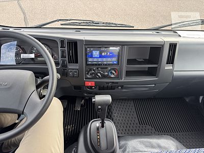 2025 Isuzu NRR GAS