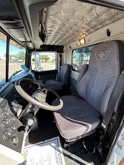 2020 Western Star 4700SB