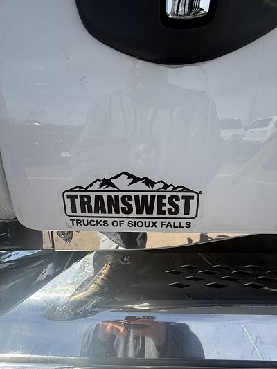 2027 WST 49X