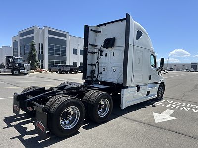 2022 Freightliner PT126SLP