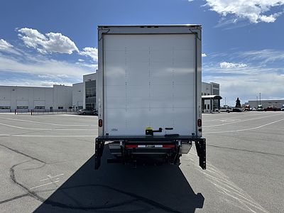 2025 Freightliner M2106