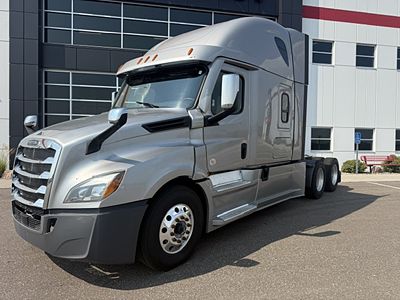 2022 Freightliner CASCADIA 126