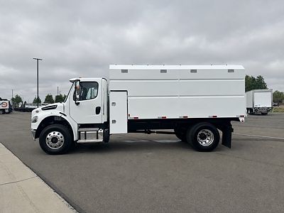 2027 Freightliner M2106