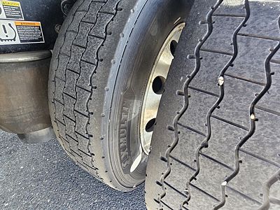 2017 Peterbilt 389