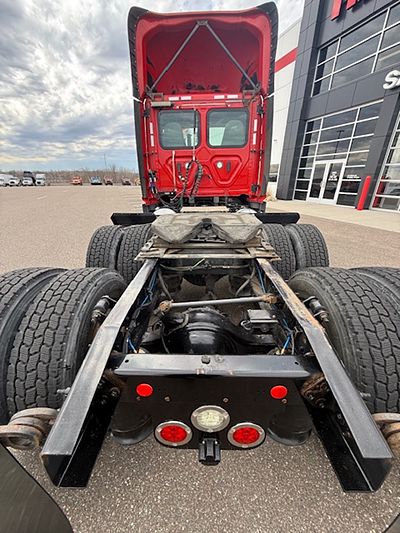 2018 Freightliner CA113DC