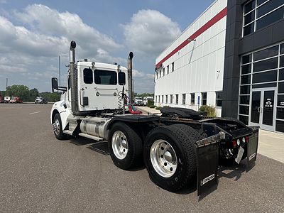 2020 Kenworth T880