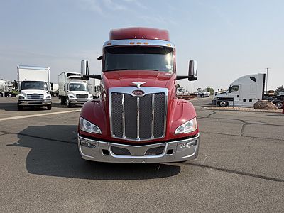 2023 Peterbilt 579