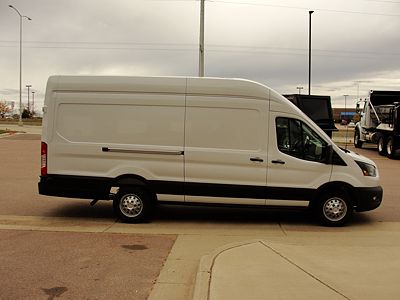 2026 Ford T-350