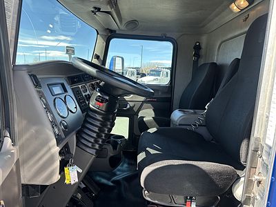2019 Kenworth T-370