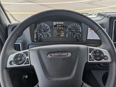 2027 Freightliner M2106