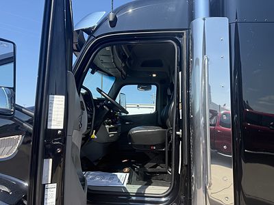 2020 Peterbilt 579
