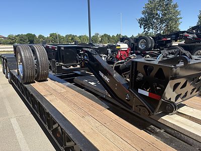 2027 Trail King TK110HDG-Advantage