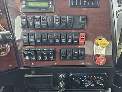 2019 WST 4900FA