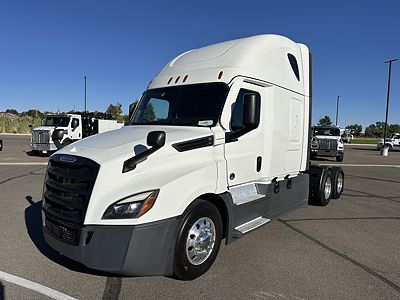 2023 Freightliner CASCADIA