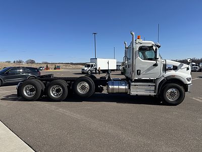 2027 WST 49X