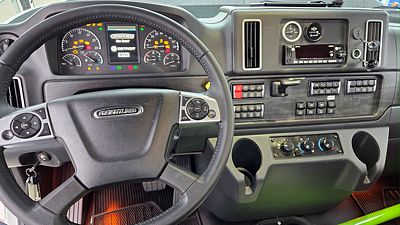 2026 Freightliner 114SD