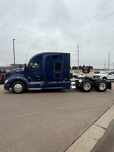 2022 Kenworth T680