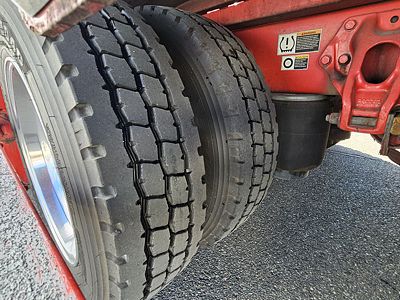 2020 Peterbilt 389