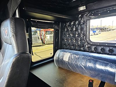 2021 WST 4900FA