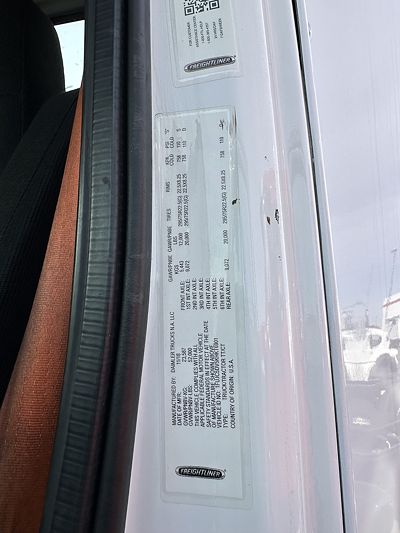 2019 Freightliner M2112