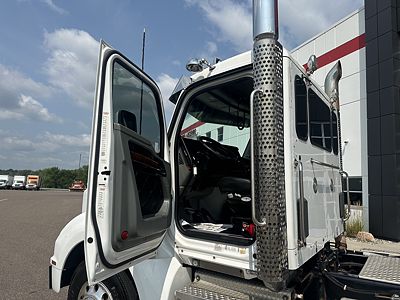2020 Kenworth T880