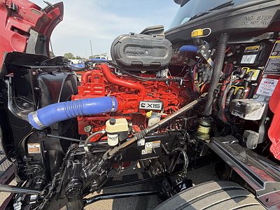 2023 Peterbilt 579