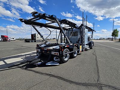 2017 Peterbilt 389