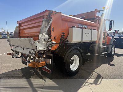 2015 Mack Granite