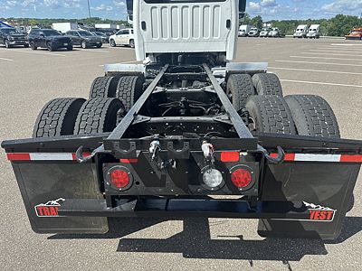 2015 Freightliner M2 106