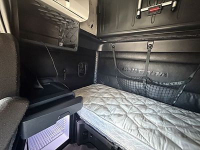 2024 Freightliner PT126SLP