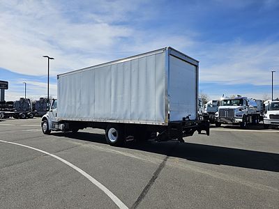 2019 Freightliner M2 106