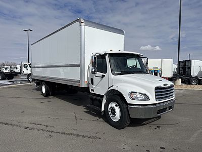 2025 Freightliner M2106