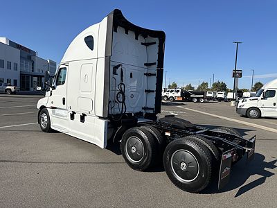 2024 Freightliner PT126SLP