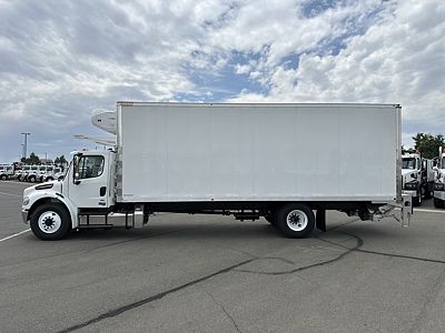 2025 Freightliner M2106