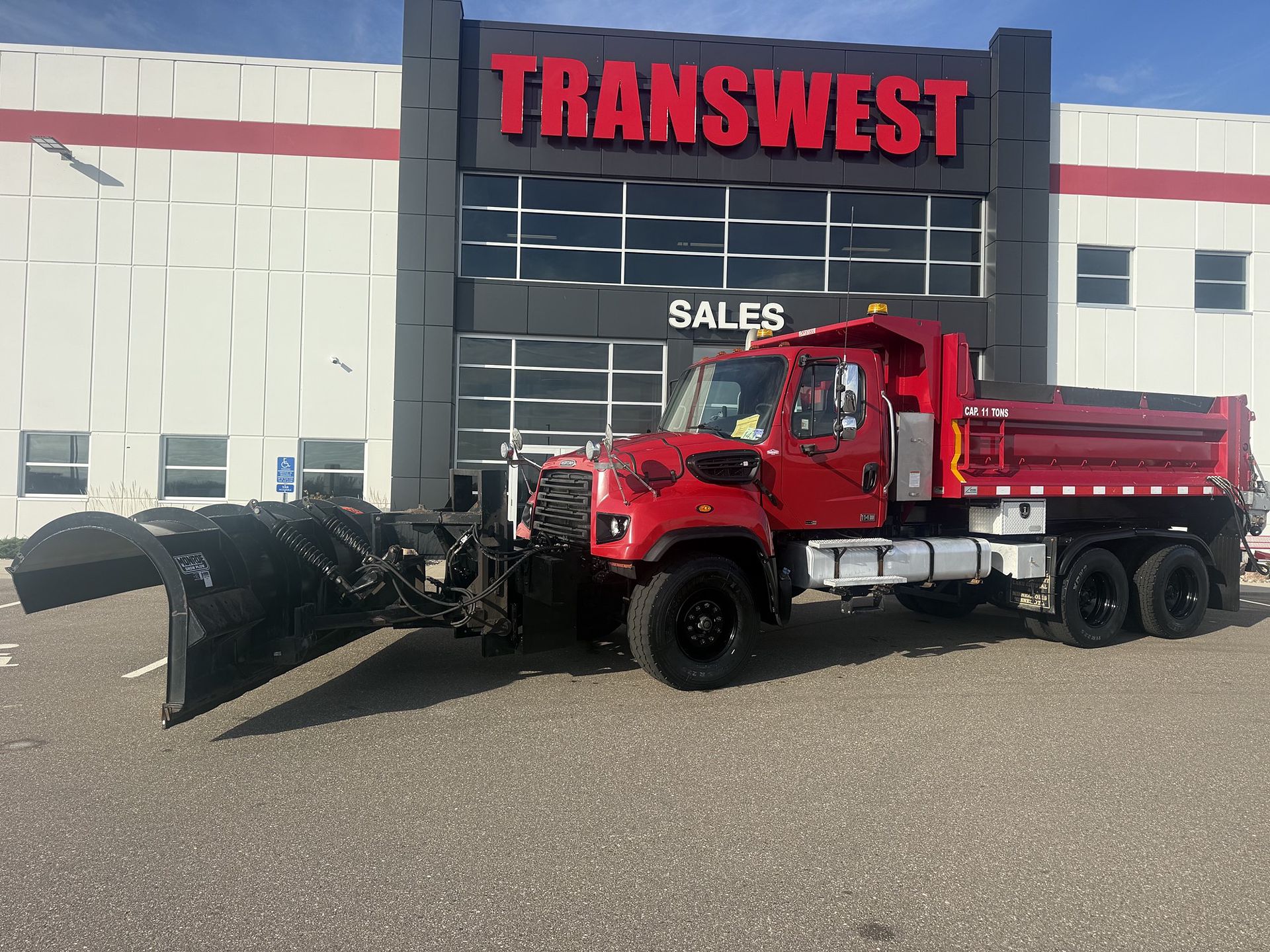 2013 Freightliner 114SD