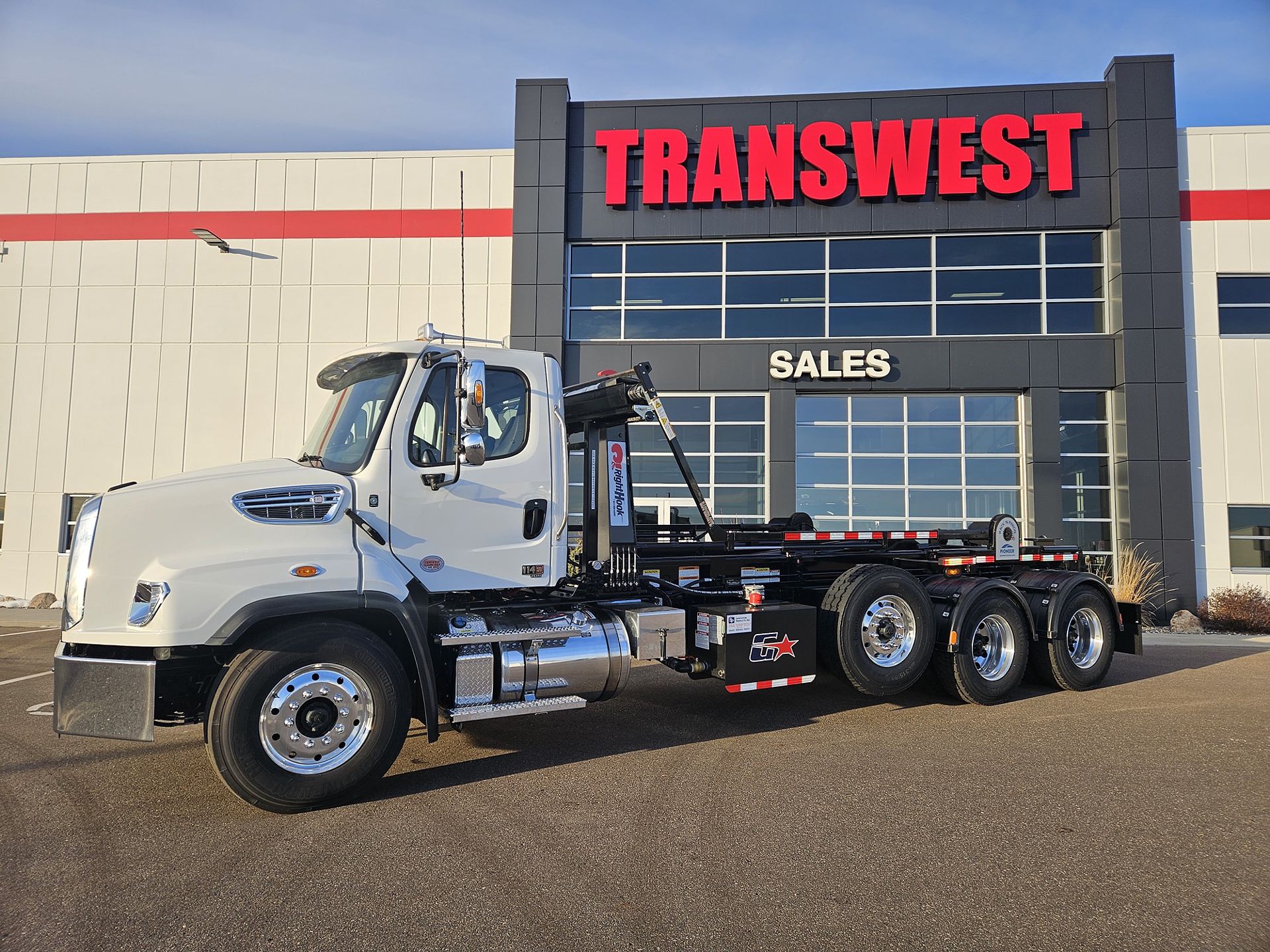 2026 Freightliner 114SD